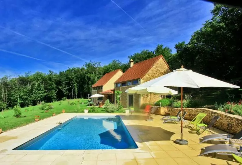 ベッドアンドブレックファースト Les Deux Moiselles   Le Cheyssignaguet