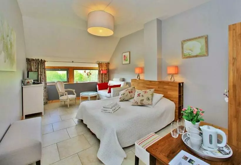 ベッドアンドブレックファースト Les Deux Moiselles   Le Cheyssignaguet