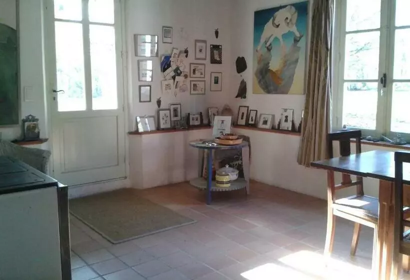 Aamiaismajoitus (B&B) Mistoury