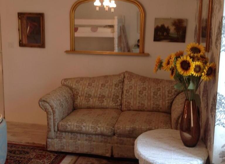 住宿加早餐 Wisteria House