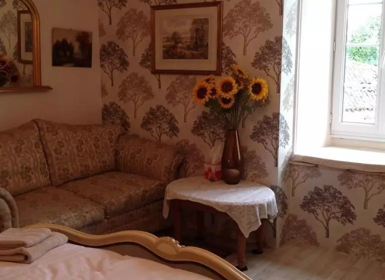 Aamiaismajoitus (B&B) Wisteria House