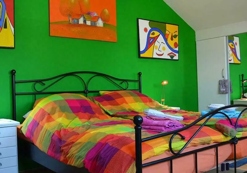 Harry S Home Tiel Bed & Breakfast