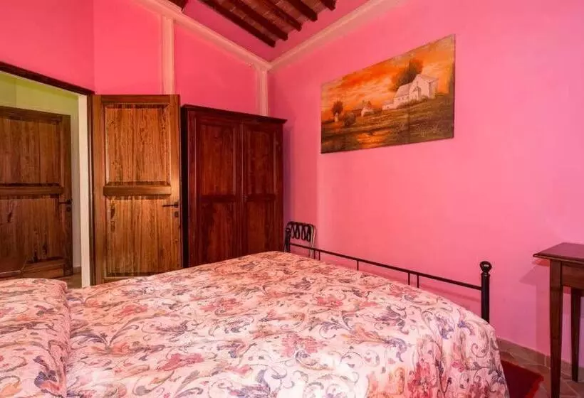 Hotelli Agriturismo Tre Madonne