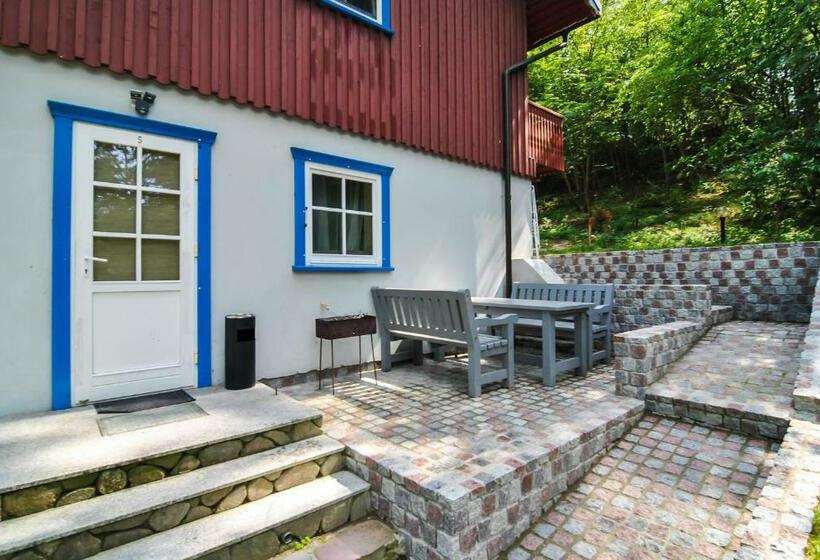 پانسیون Apartamentai Geliu Vila