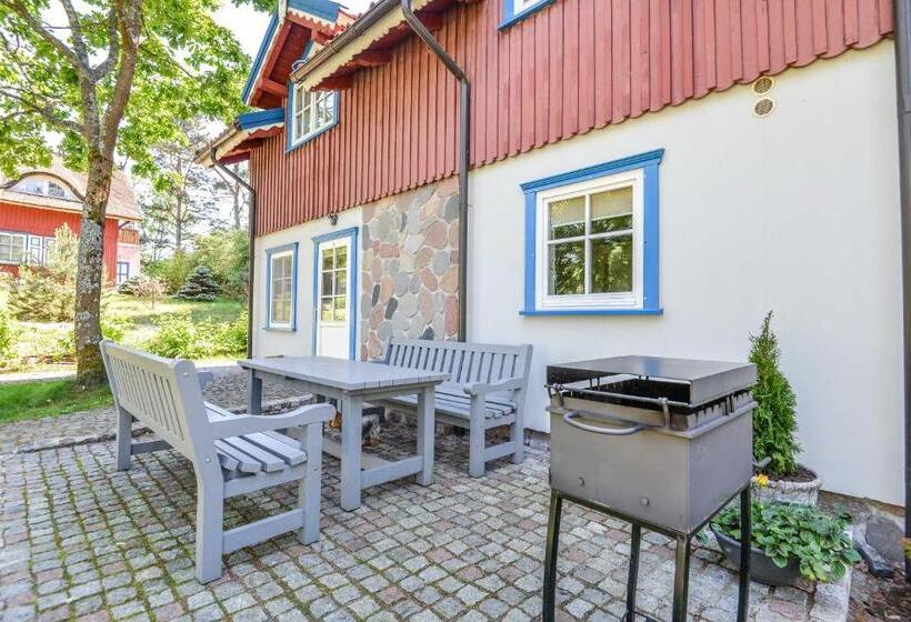 پانسیون Apartamentai Geliu Vila