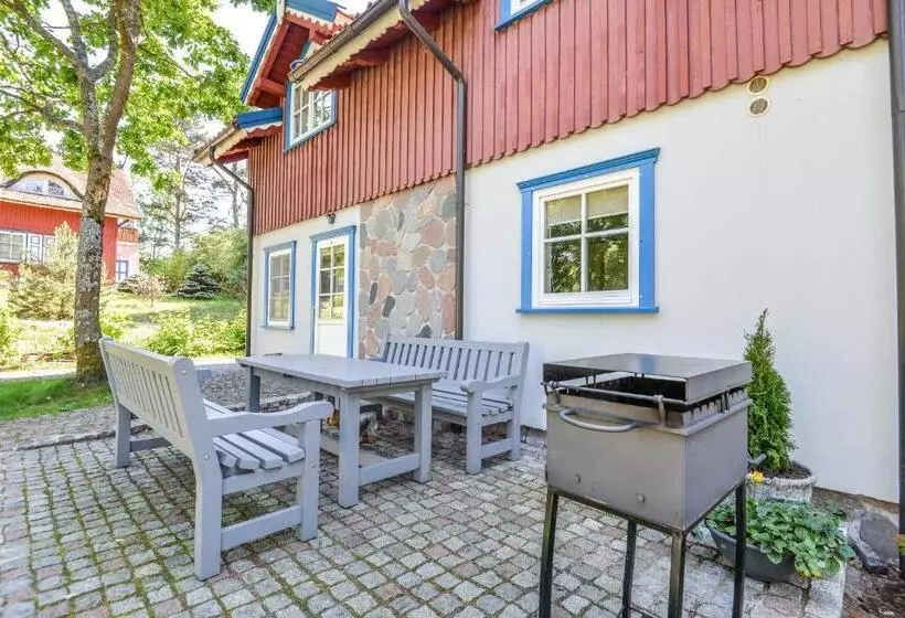 پانسیون Apartamentai Geliu Vila