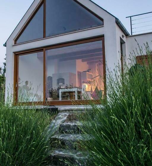 Пансион ég & Föld Borvendégház