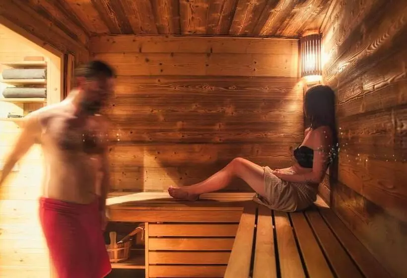 Majatalo ég & Föld Borvendégház