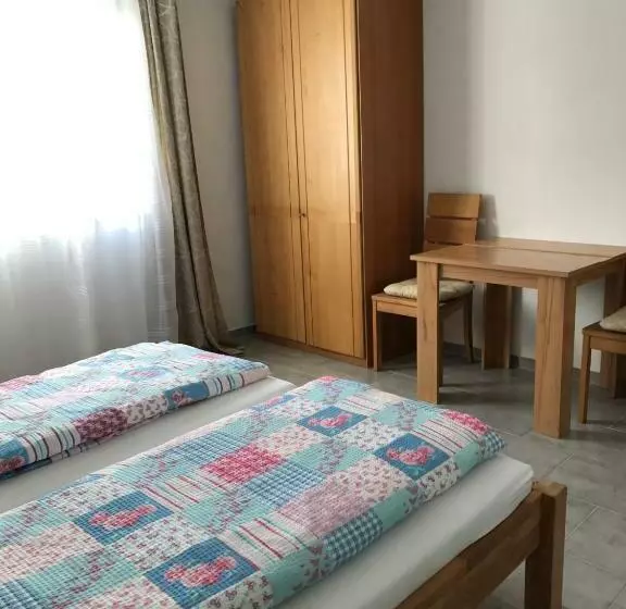 Majatalo Panoramahof Holly