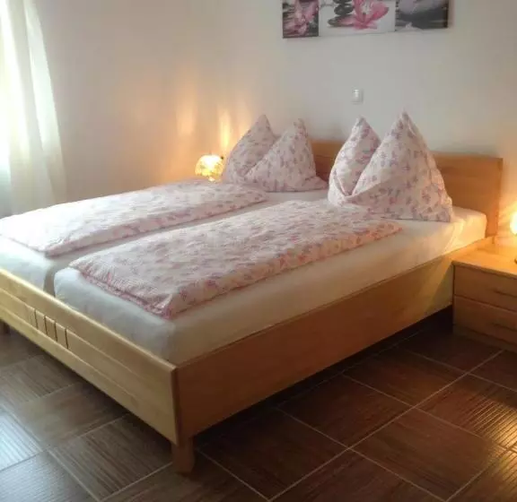 Majatalo Panoramahof Holly