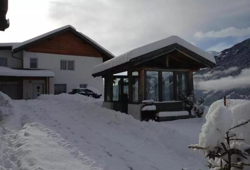 Majatalo Panoramahof Holly