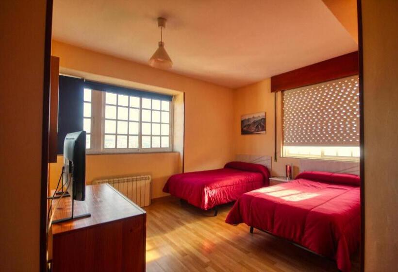 هاستل Pension Escalinata