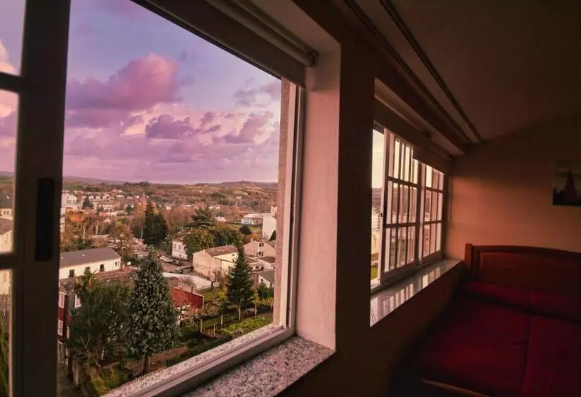 ユースホステル Pension Escalinata