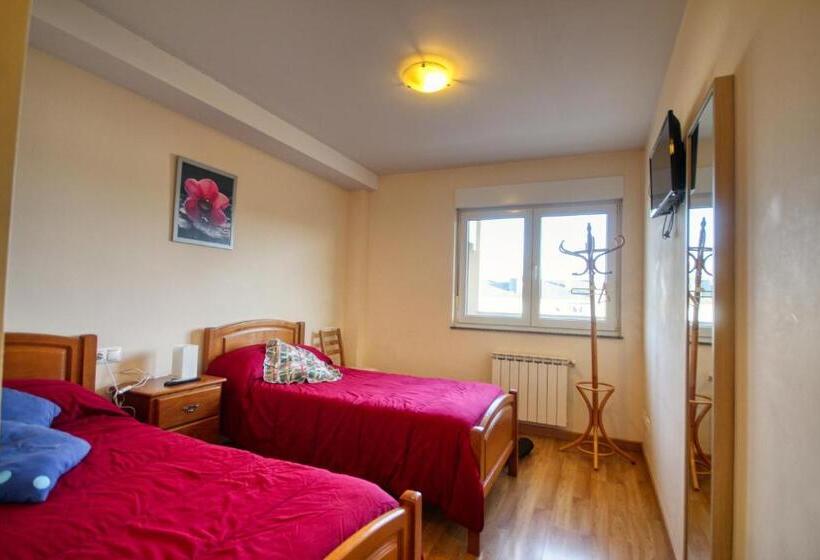 هاستل Pension Escalinata