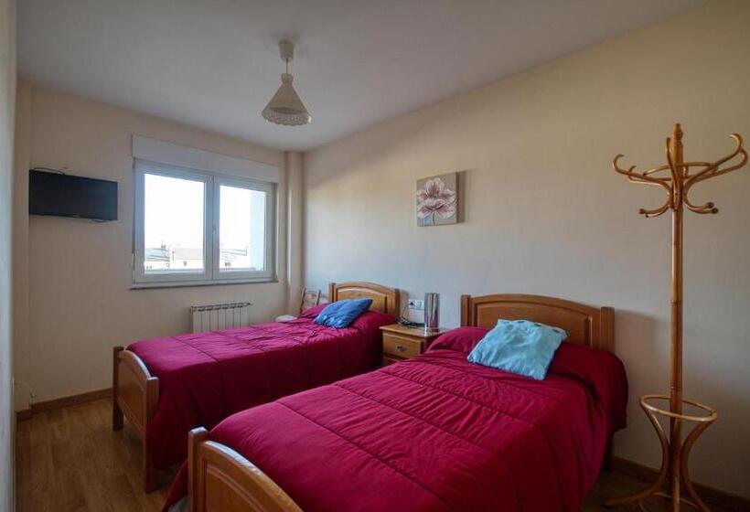 هاستل Pension Escalinata