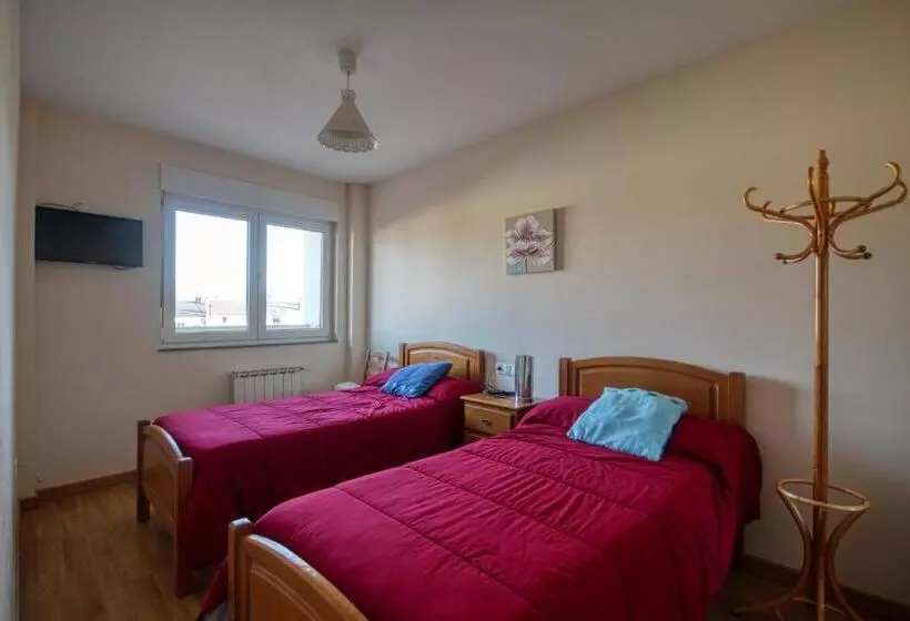 ユースホステル Pension Escalinata