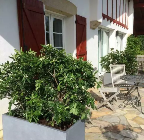 Aamiaismajoitus (B&B) Maison D Hôtes Urbegia