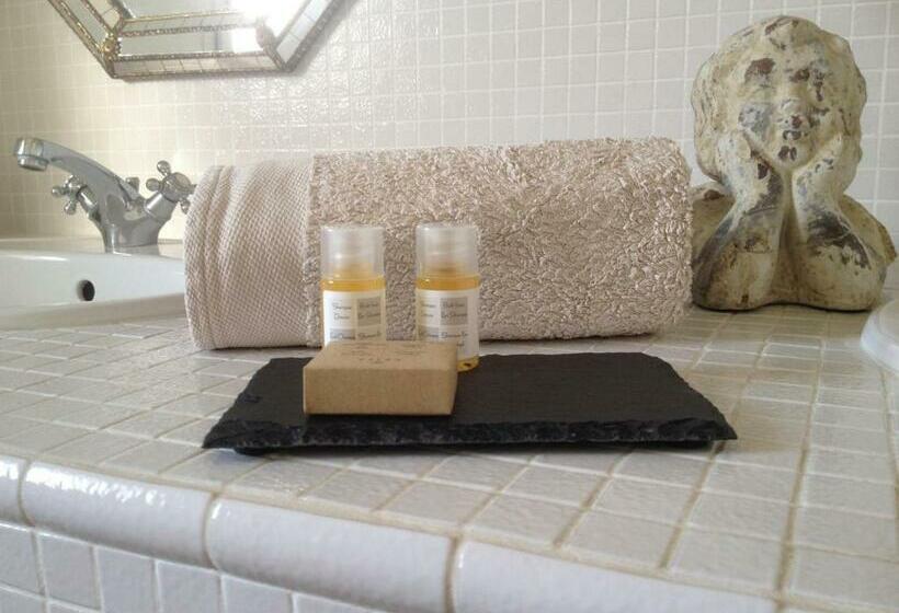 مبيت وإفطار Maison D Hôtes Urbegia