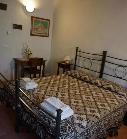 Hotelli Agriturismo Stazione Di Monta