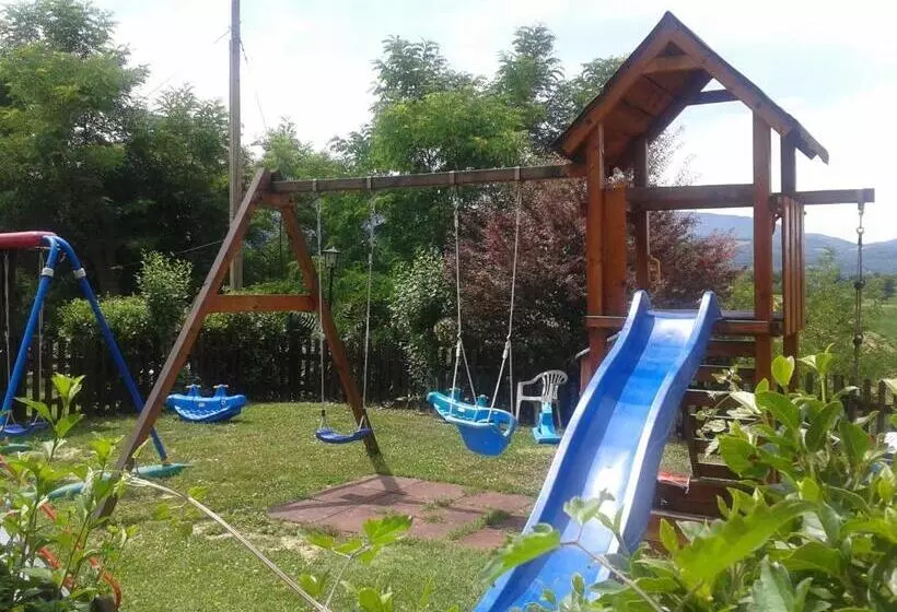 Hotelli Agriturismo Stazione Di Monta