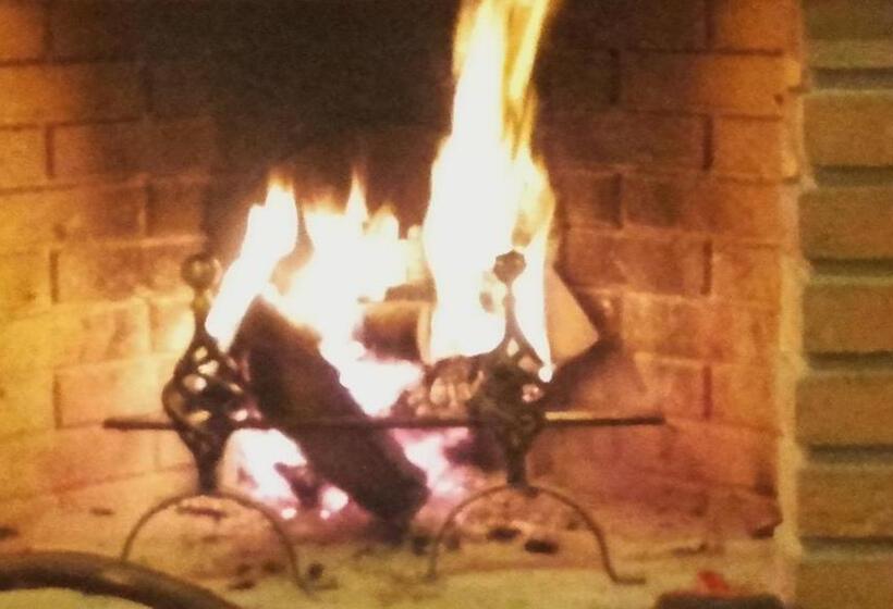 בית מלון כפרי Agriturismo Stazione Di Monta