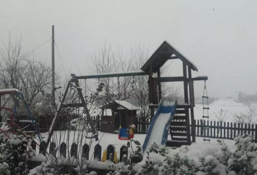 Hotelli Agriturismo Stazione Di Monta