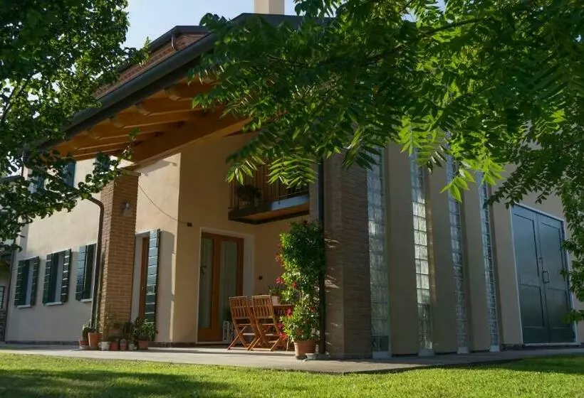 ペンション Antico Alveo