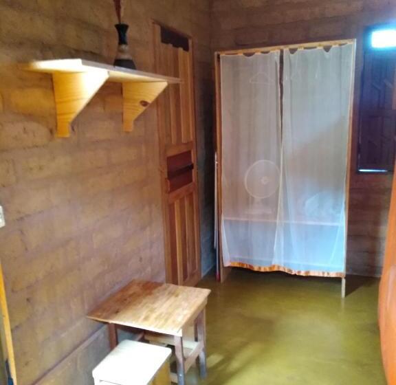 פנסיון Chalés Savi