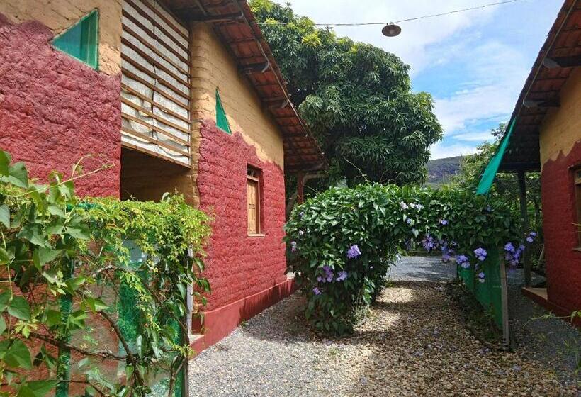 פנסיון Chalés Savi