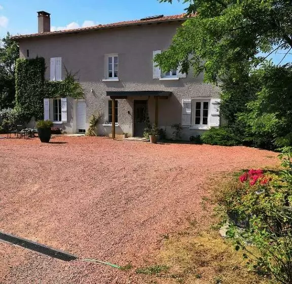 Majatalo Domaine D Aromm