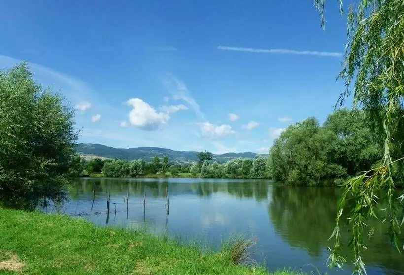 Majatalo Domaine D Aromm