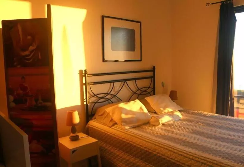 Majatalo Madeira Native Motion Guest House