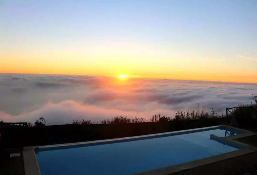 Majatalo Madeira Native Motion Guest House