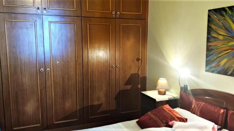 پانسیون Madeira Native Motion Guest House