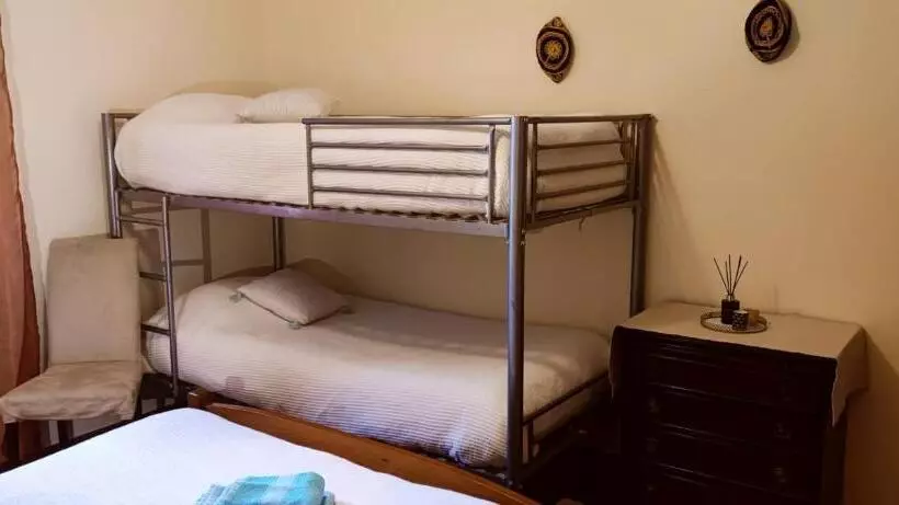 Majatalo Madeira Native Motion Guest House