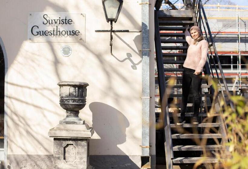 پانسیون Suviste Guesthouse