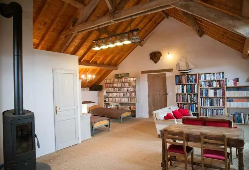 Aamiaismajoitus (B&B) Chambre D Hôtes Des Grands Moulins De Baugé