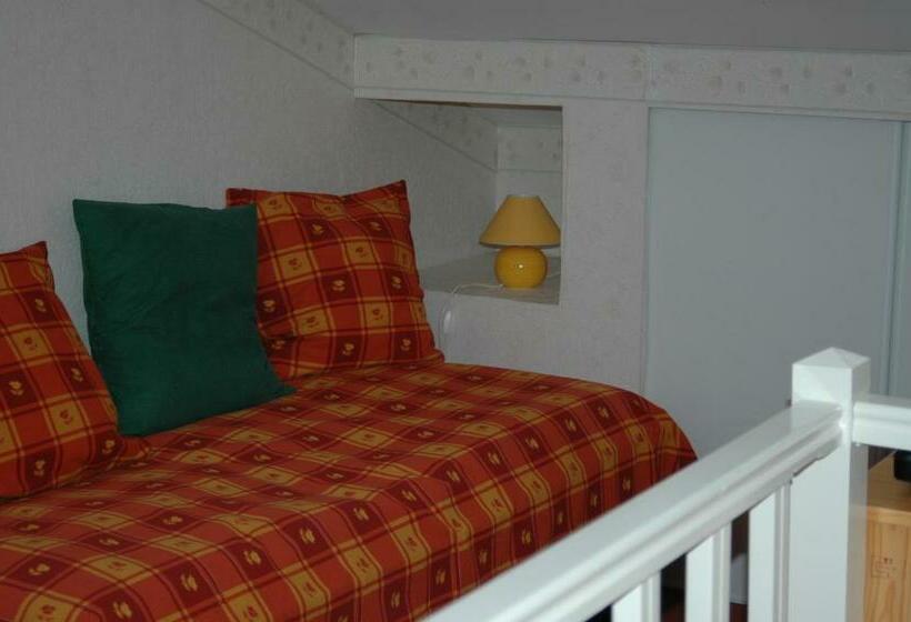 مبيت وإفطار Le Jardin De Roses Dominique Loreau