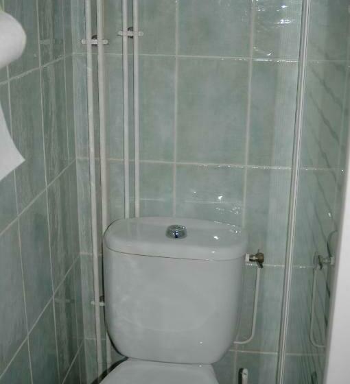 مبيت وإفطار Le Jardin De Roses Dominique Loreau