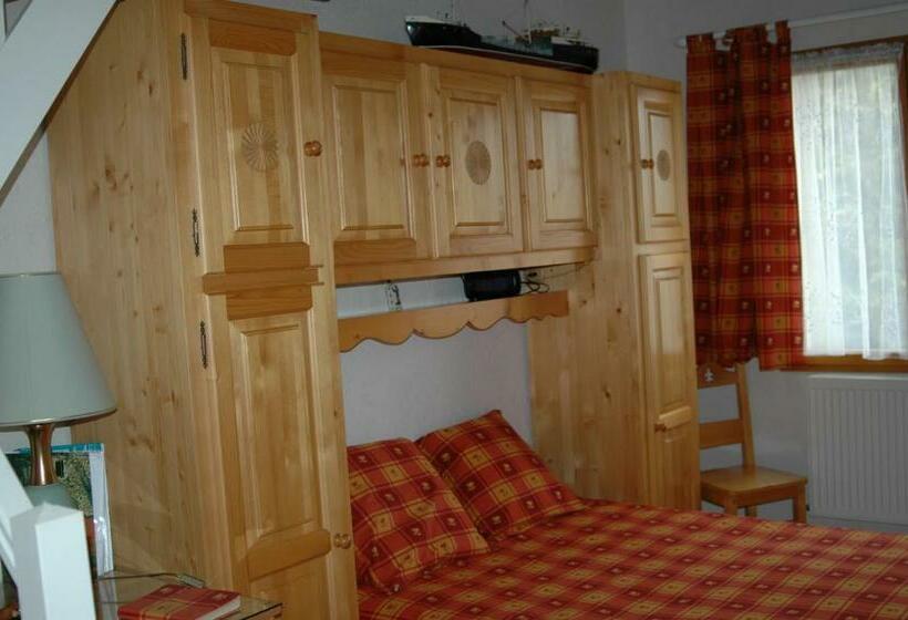 مبيت وإفطار Le Jardin De Roses Dominique Loreau