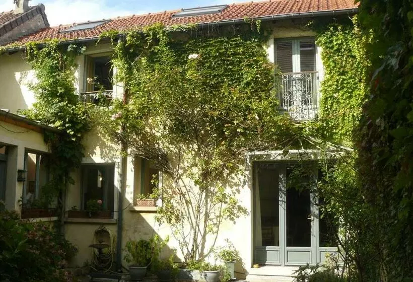 Bed and Breakfast Porte De Paris