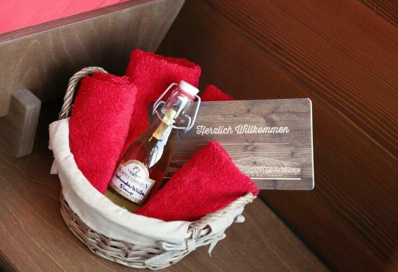 Bed and Breakfast Schlaf Fass Jenins