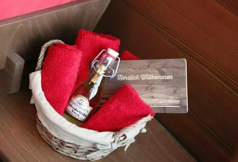 ベッドアンドブレックファースト Schlaf Fass Jenins