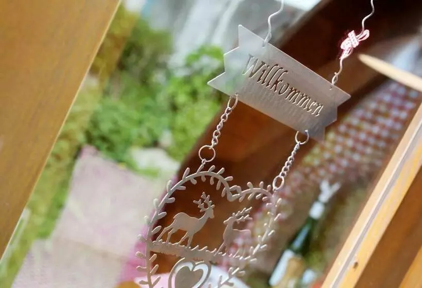 ベッドアンドブレックファースト Schlaf Fass Jenins