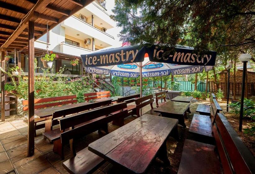 בית מלון כפרי Koral