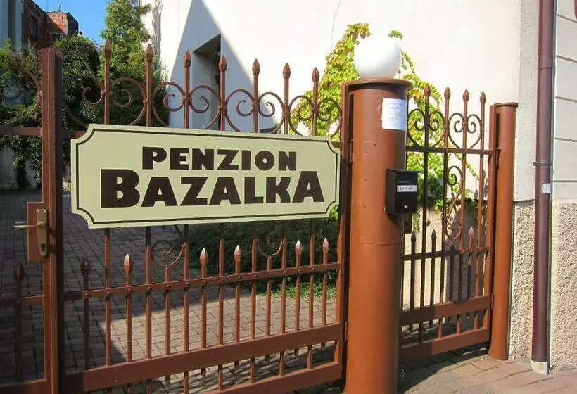 Majatalo Penzion Bazalka