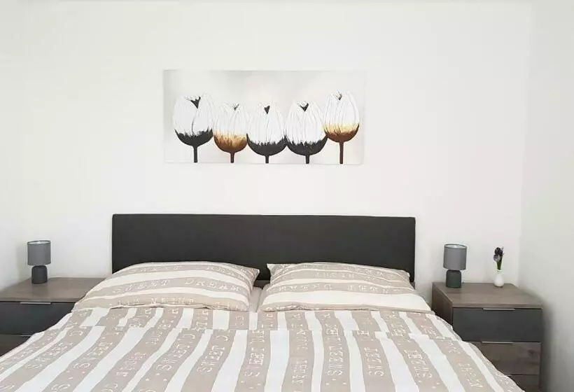 Majatalo Penzion Prachov