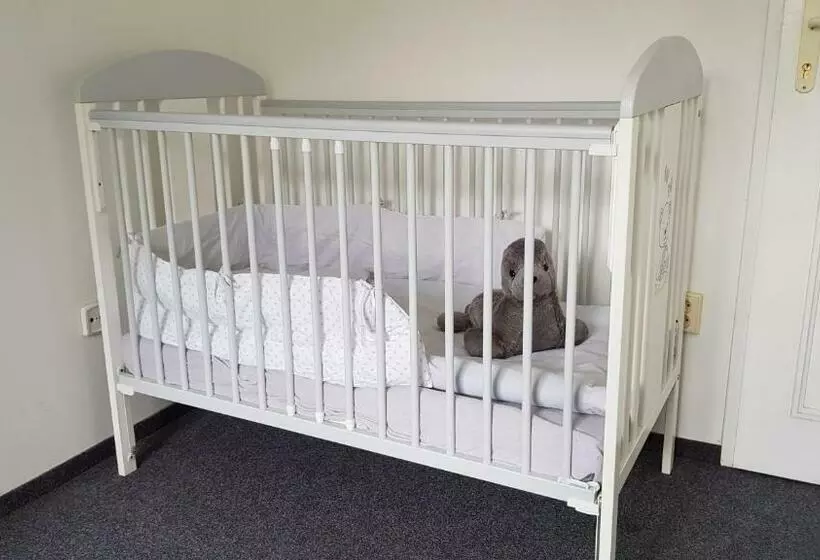 Majatalo Penzion Prachov