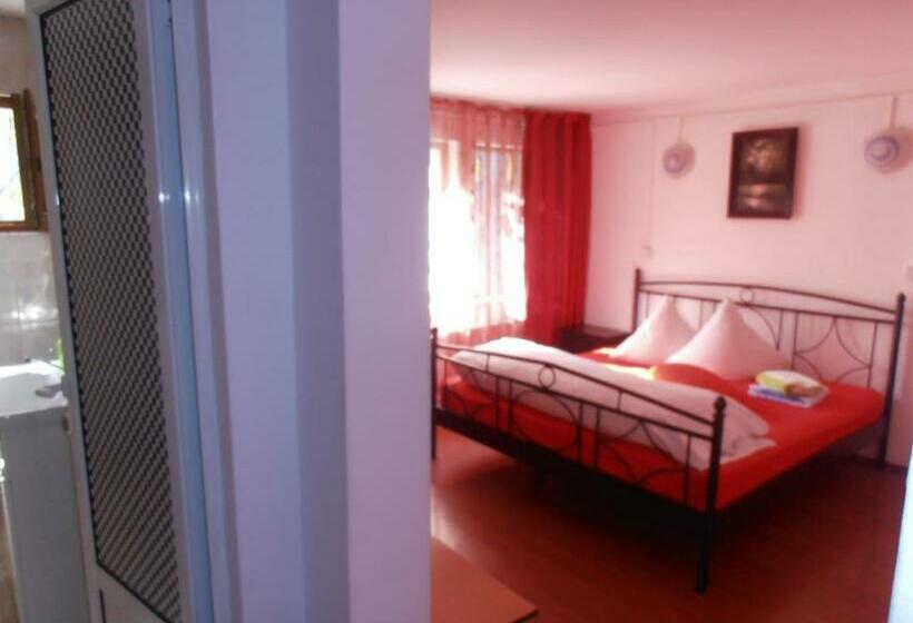 Pensiunea Sans Rival