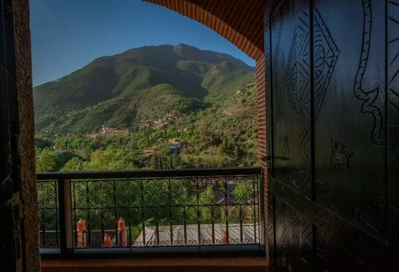 Retkeilymaja Dar Ikalimo Ourika